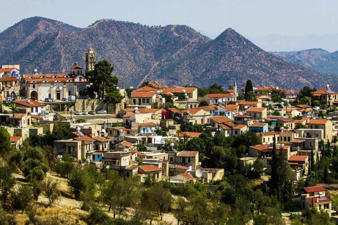 Το γραφικό χωριό Λεύκαρα της επαρχίας Λάρνακας