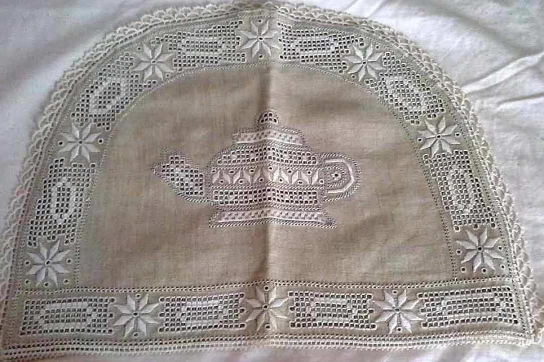 Η ιστορία του Λευκαρίτικου Κεντήματος
