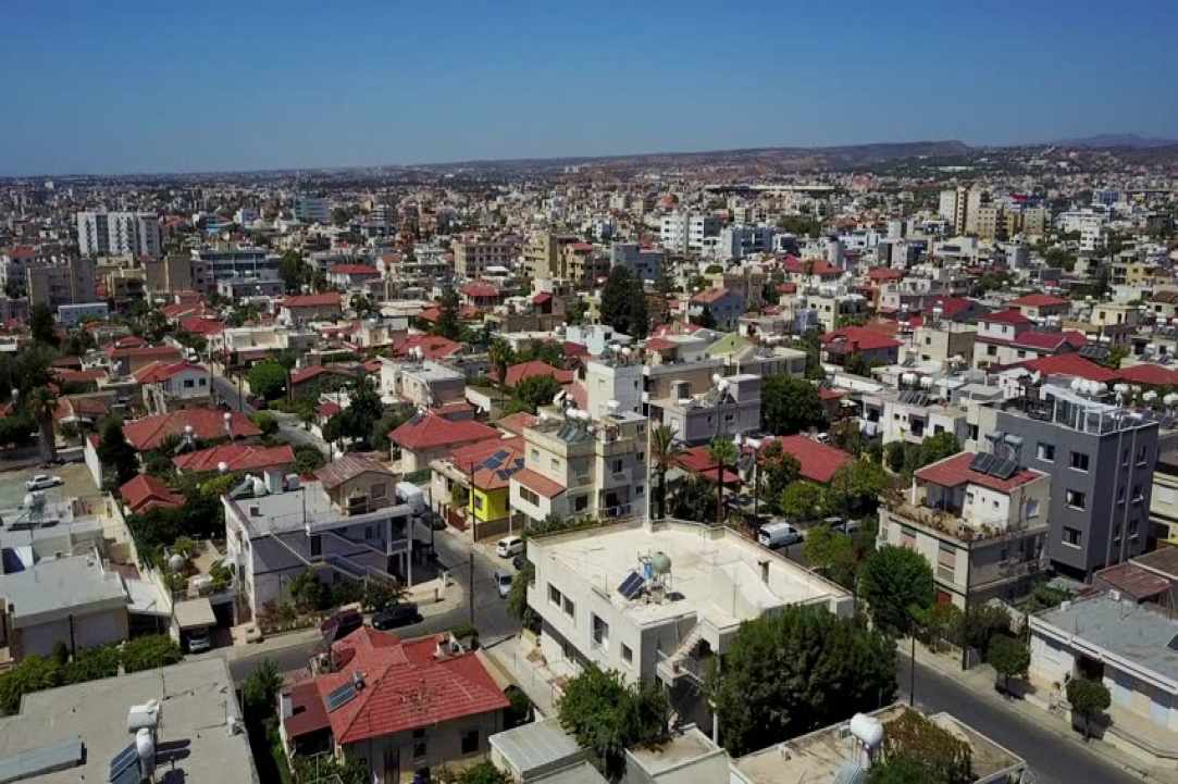 Κύπρος: 30 Δήμοι, 9 κατεχόμενοι, 484 Κοινοτικά Συμβούλια και 99 κατεχόμενα
