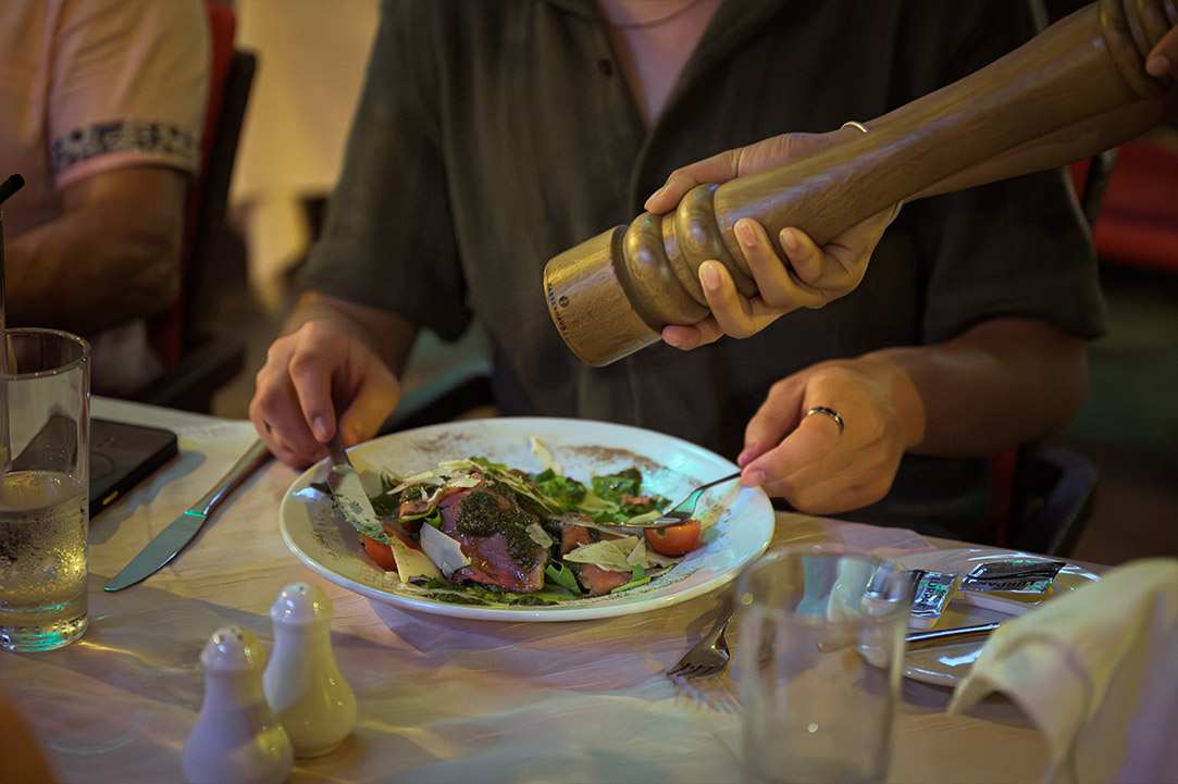 Authentic Flavours and Warm Hospitality in the Heart of Coral Bay