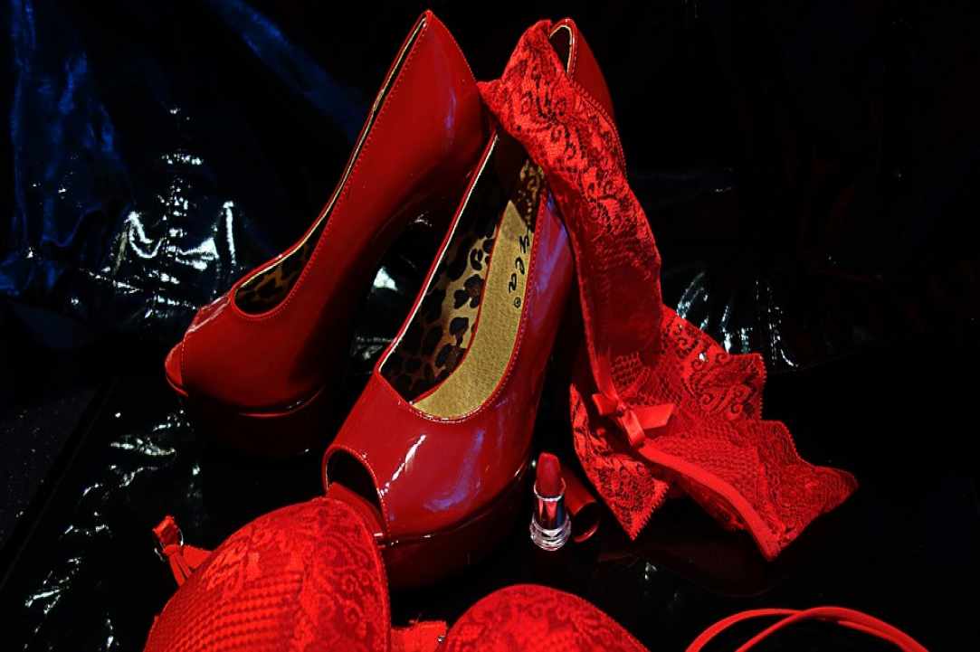 Interview with the owner of Angel Lingerie & Clothing in Pafos gallery image 1