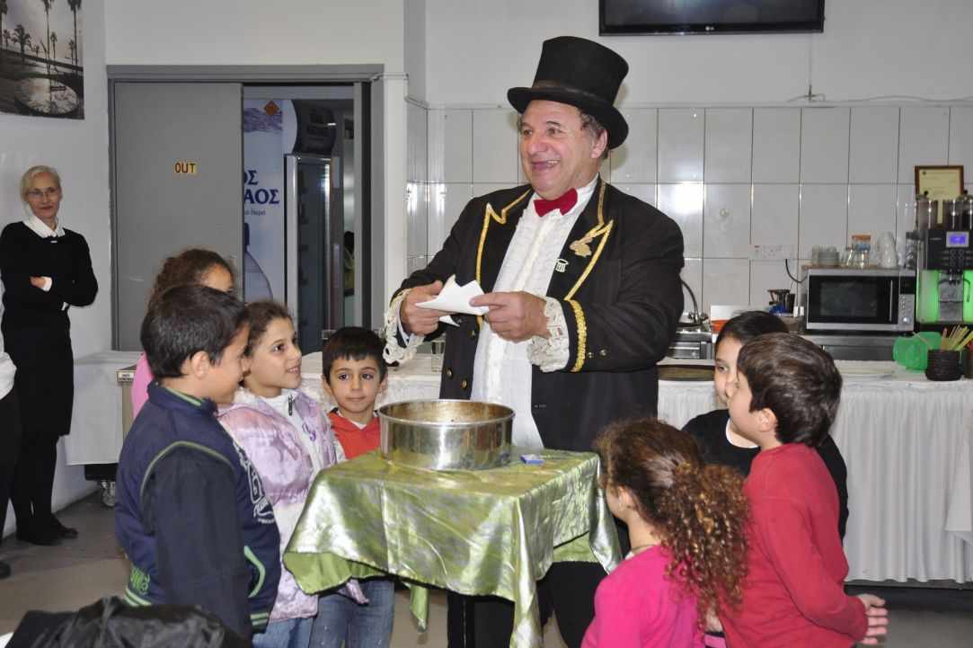 Liotatis Magic Family