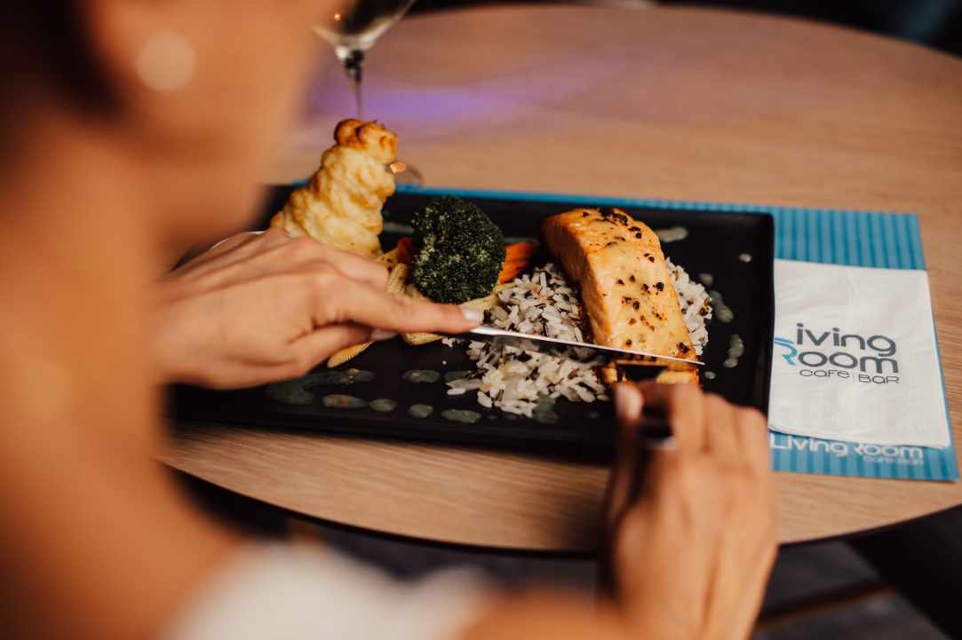 Interview with the owner of Living Room - Cafe - Lounge Bar in Ayia Napa