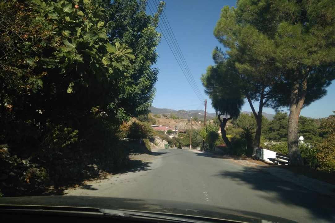 Το χωριό Λουβαράς 