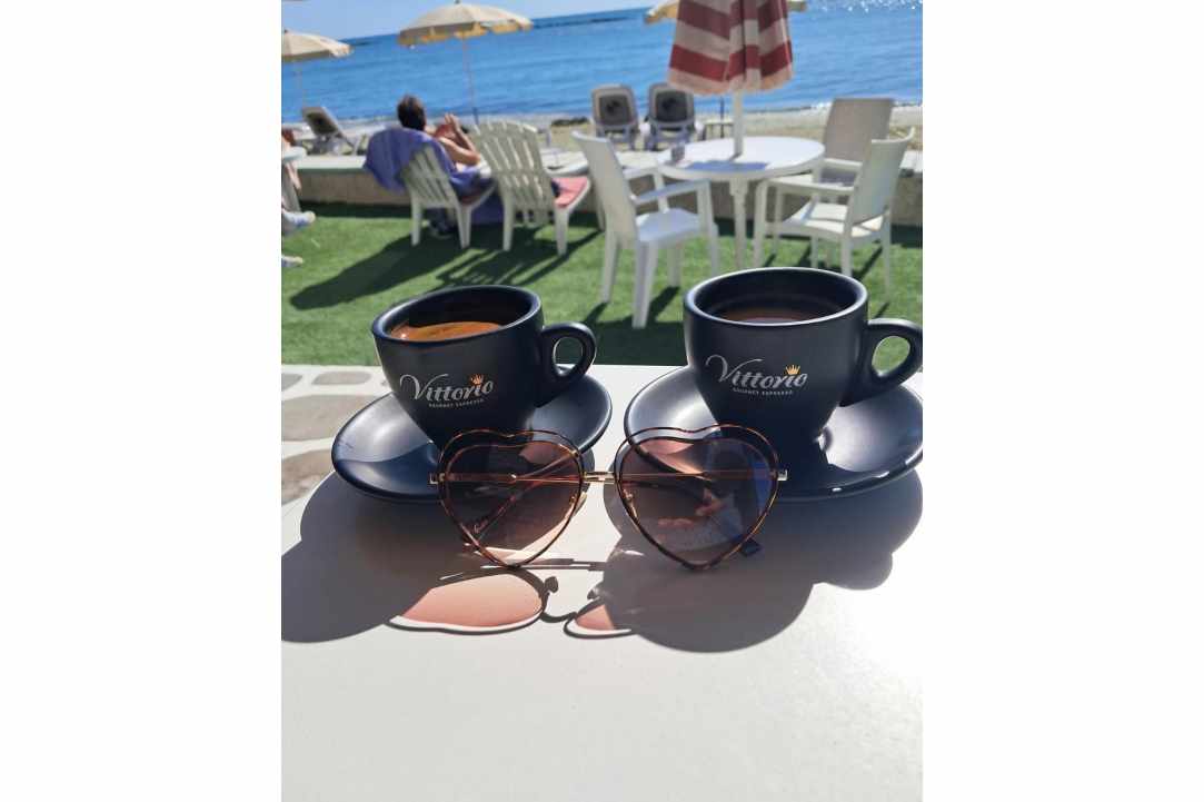 LoveSea Beach Bar Resto: Where Every Visit Feels Like a Greek-Style Holiday...