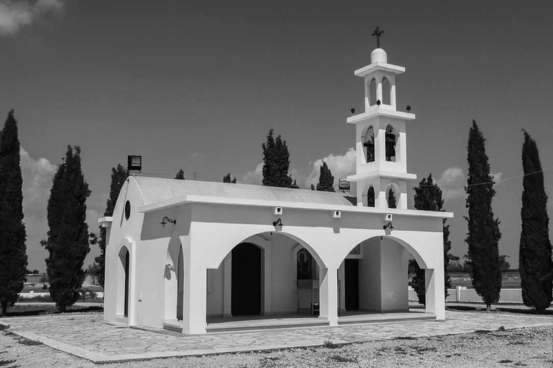 Μνημειακός Ναός στο Χωριό Αυγόρου