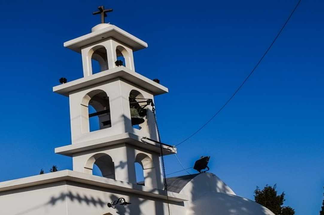 Μνημειακός Ναός στο Χωριό Αυγόρου