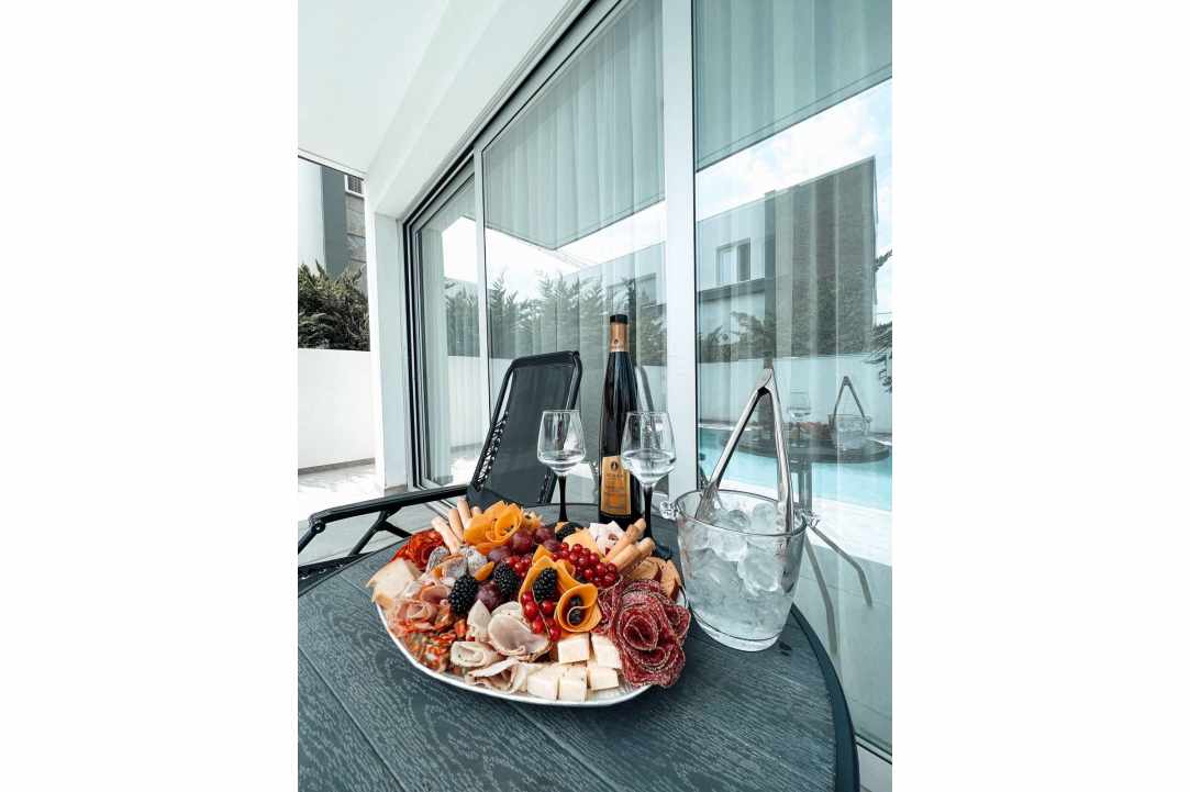 Interview with the owner of Mobina Villas