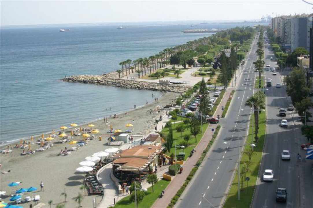 Akti Olympion beach
