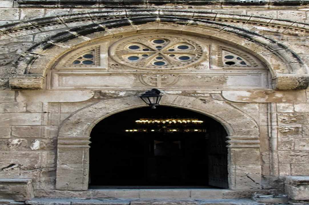Η Λαϊκή παράδοση αποτυπώνει την ιστορία του Μεσαιωνικού Μοναστηριού της Αγίας Νάπας