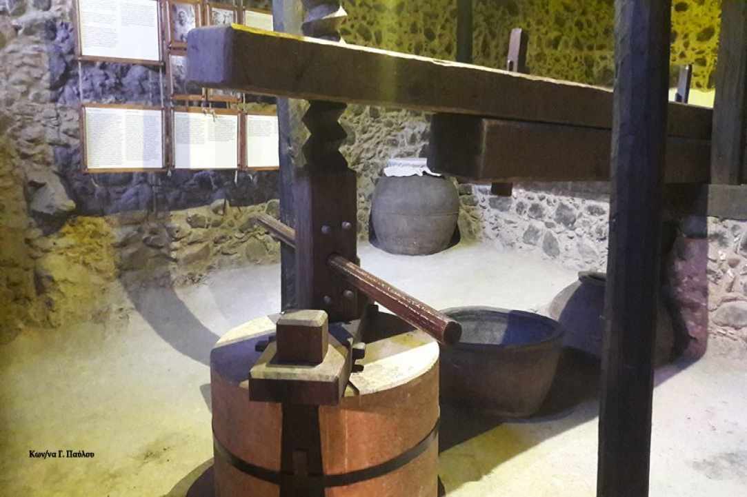 Λαογραφικό Μουσείο «Ληνός» Κακοπετριά gallery image 3