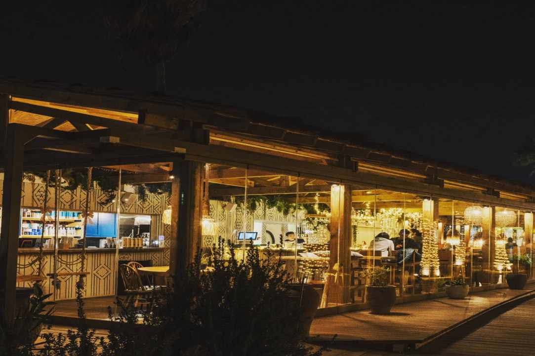 Интервью с владельцем NUSA Beach Bar