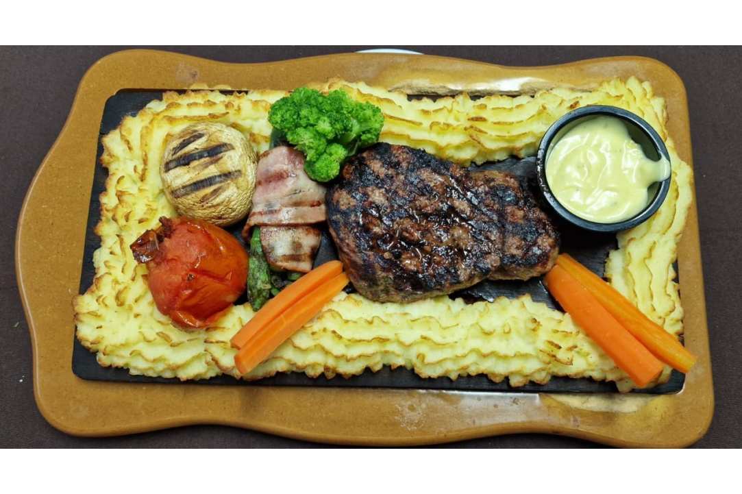 We tried great food in the heart of Ayia Napa