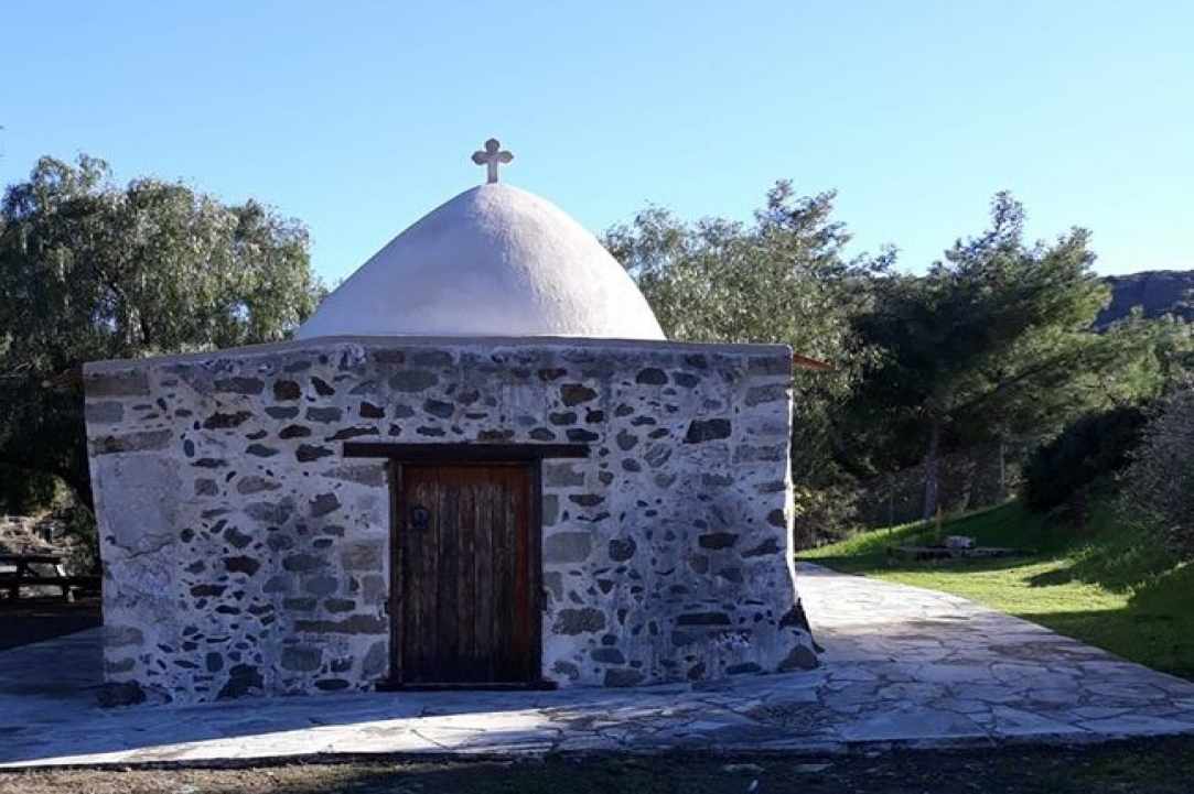 Παναγία η Γαλόκτιστη – Πύργος Τηλλυρίας