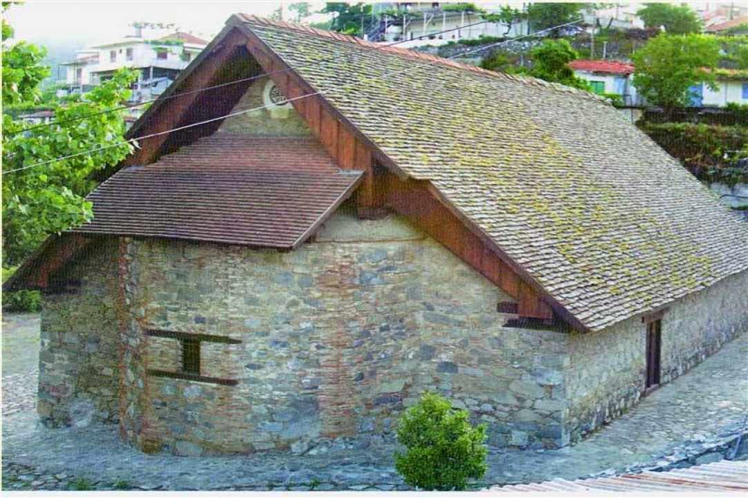 Η Εκκλησία της Παναγίας Καθολικής στο Πελένδρι 