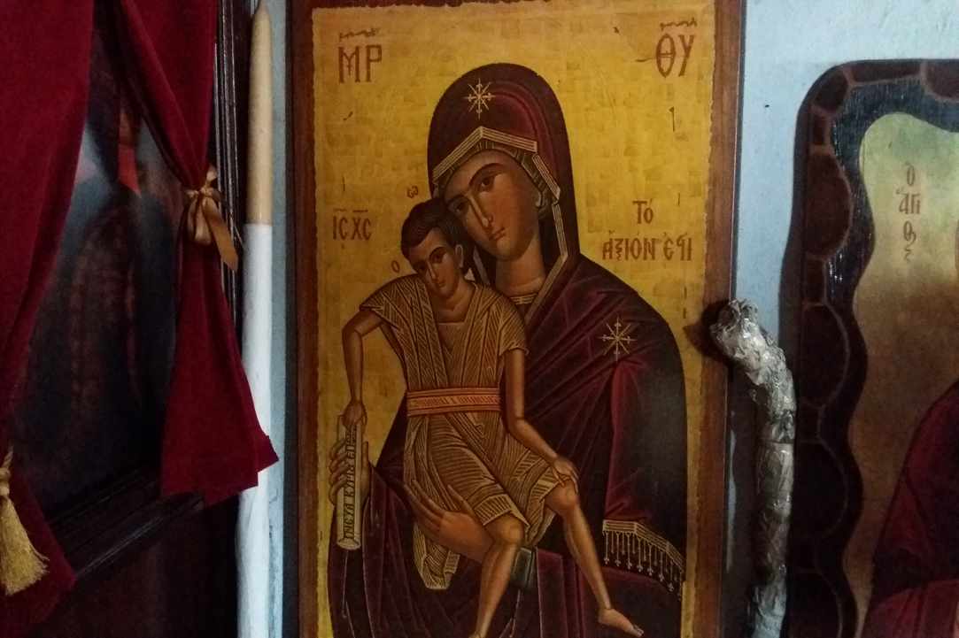 Εξωκλήσι και σπηλιά Παναγίας Ευαγγελίστριας