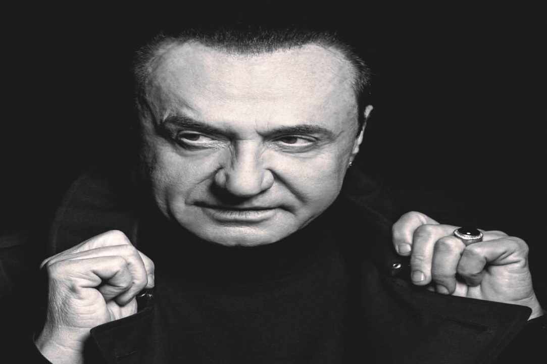 Ο Λευτέρης Πανταζής έρχεται για να ξεσηκώσει την Αγία Νάπα