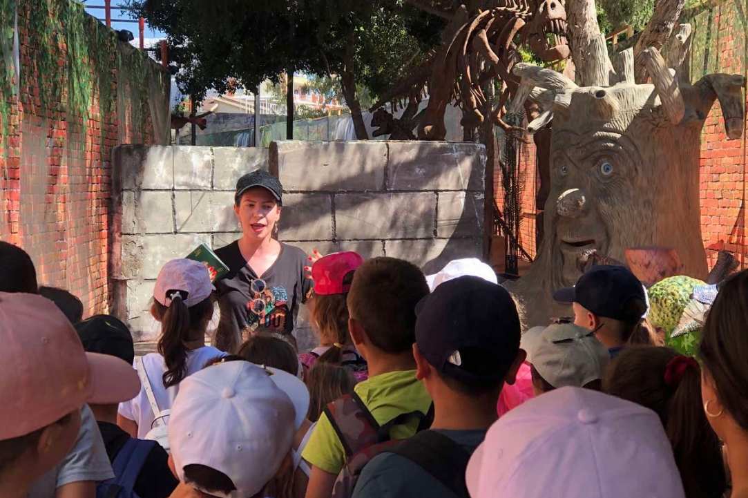 Το Πάρκο Δεινοσαύρων και το Βασίλειο των Δράκων