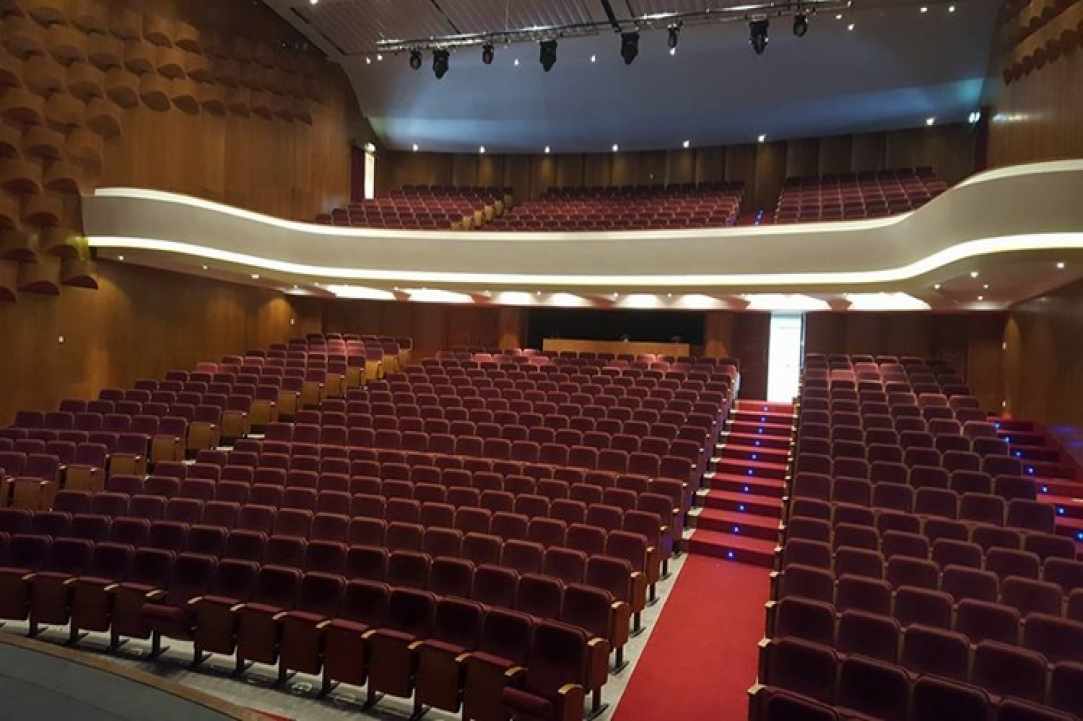 Παττίχειο Δημοτικό Θέατρο Λεμεσού... ένας πυρήνας πολιτισμού - συνέντευξη με τον διευθυντή του θεάτρου, Βάσο Αργυρίδη 