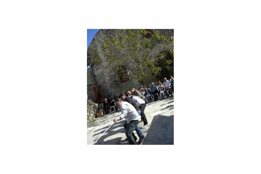 Πάσχα στην ωραία Λόφου!