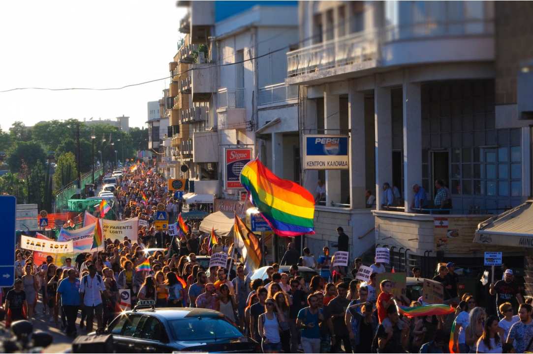 Η Πορεία Υπερηφάνειας Κύπρου (Cyprus Pride) επιστρέφει φέτος με σύνθημα «Γάμος για ούλλους»