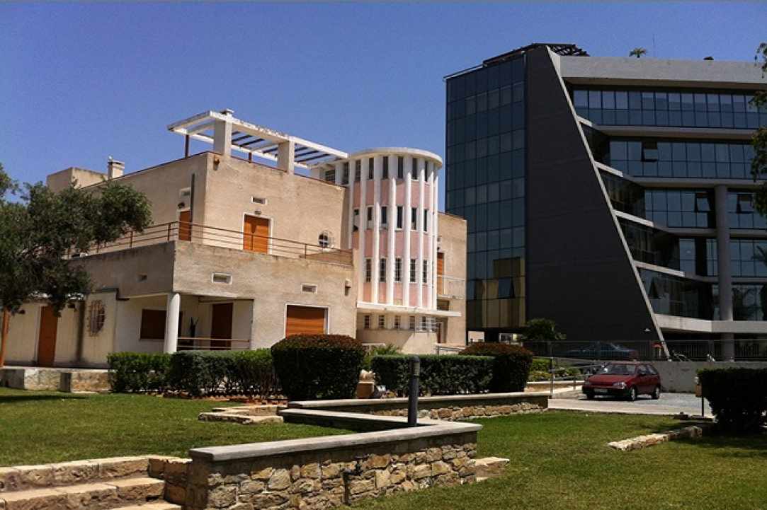 Δημοτική Βιβλιοθήκη Λεμεσού gallery image 3