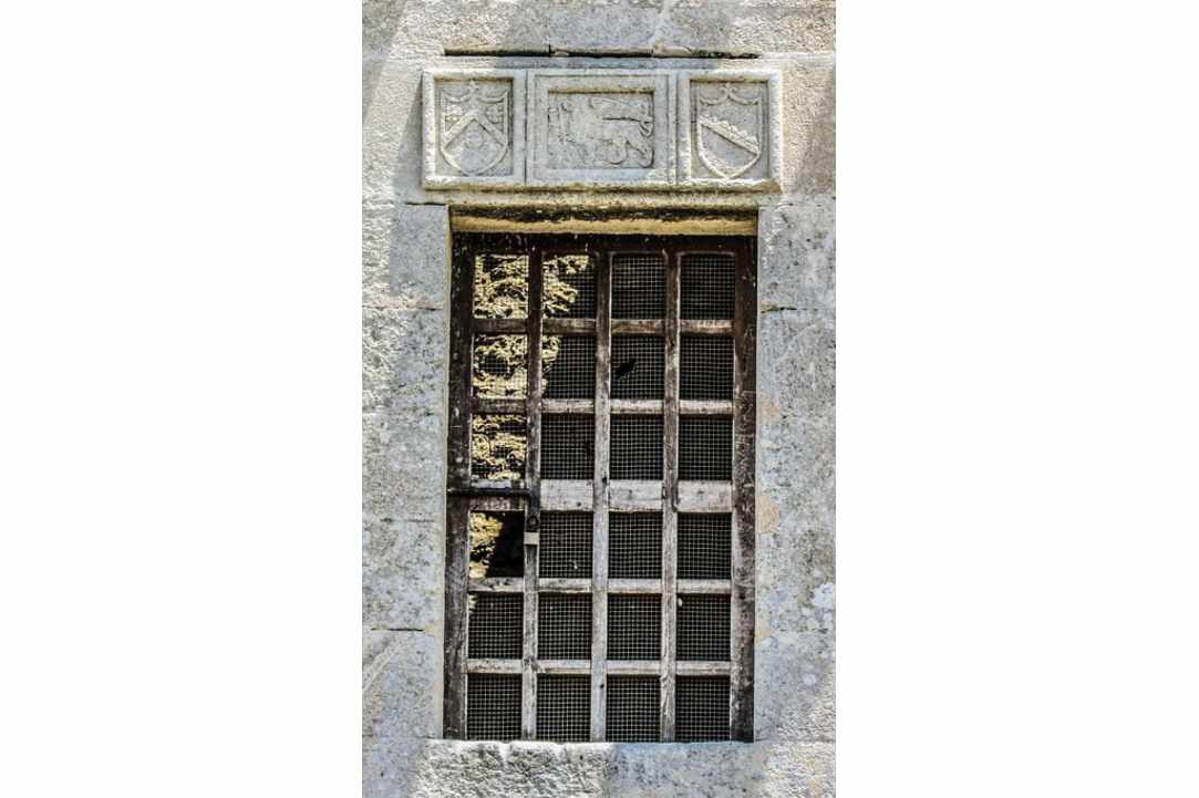 Ο Πύργος της Ρήγαινας στα παράλια της περιοχής των Περβολιών Λάρνακας