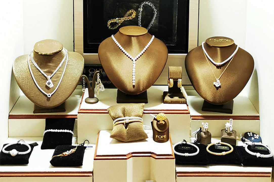 Interview with the owner of Prestige Jewellery in Pafos