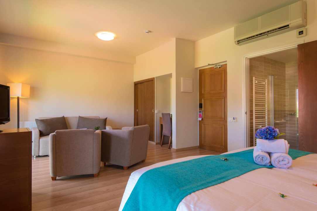Stand-Up Comedy Weekend στο Rodon Hotel