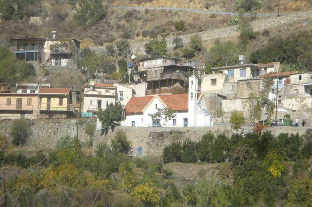 Το χωριό Συκόπετρα Πιτσιλιάς 