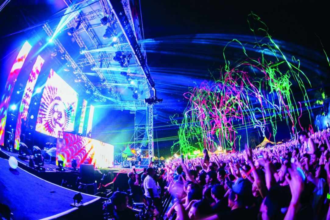 Electronic Beach Fever