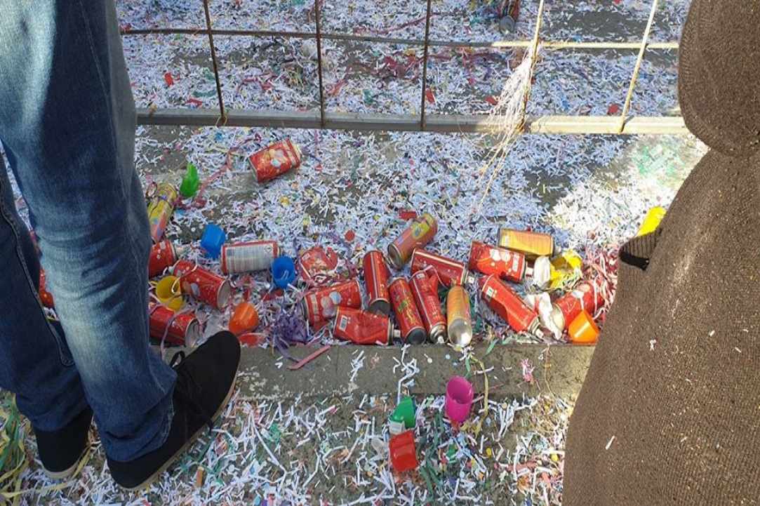 Το καρναβάλι έφυγε τα σκουπίδια έμειναν… gallery image 3