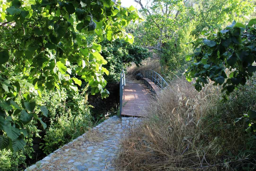 Polistipos Village 