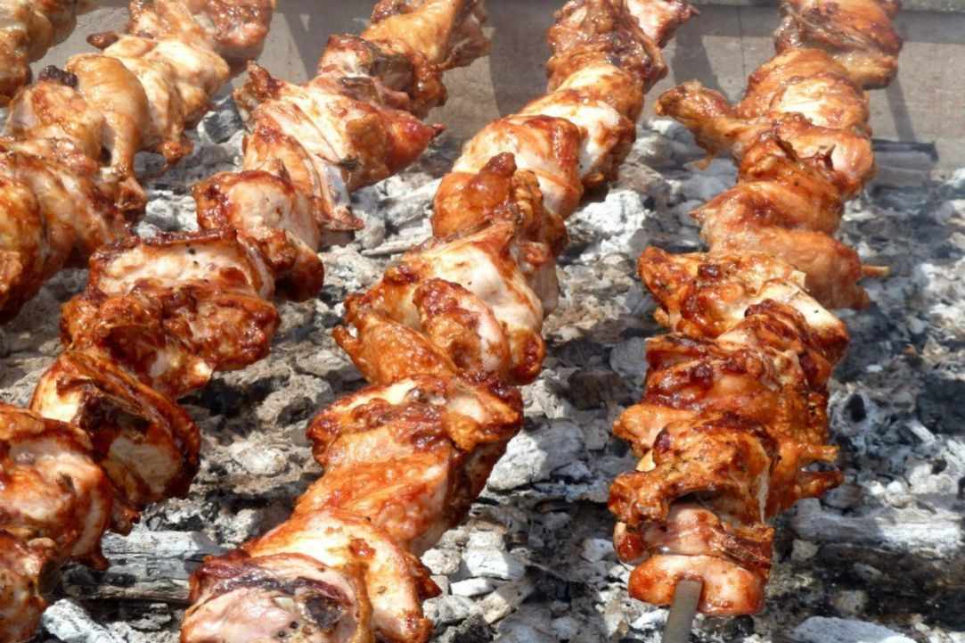 Cooking on charcoal
