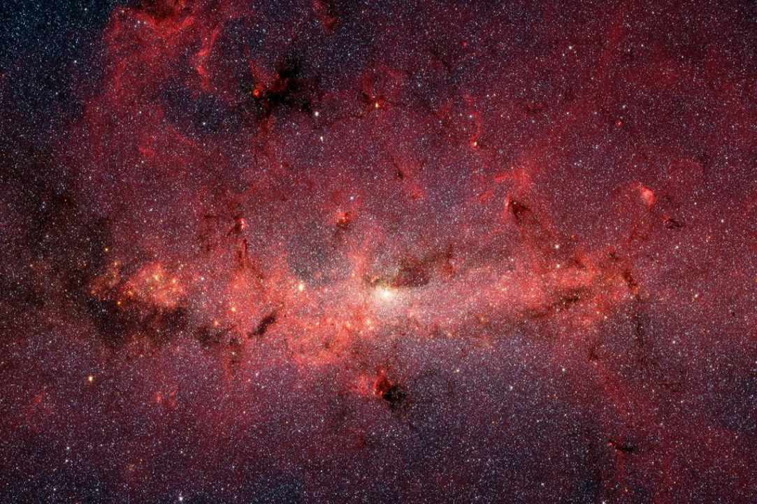 Are you interested in a space trip? A fantastic and magical walk in space?