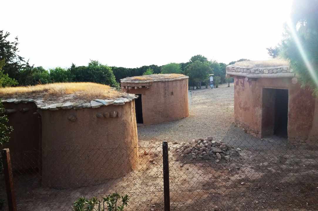 Lempa - Lakkoi prehistoric settlement. Things to do in Paphos.