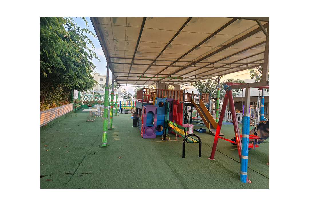 The Larnaka Port roundabout area is springing back to life!