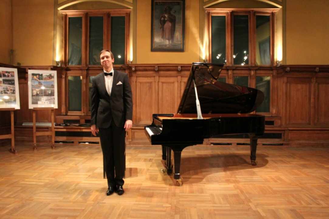 Szczepan Kończal meets the genius Fryderyk Chopin