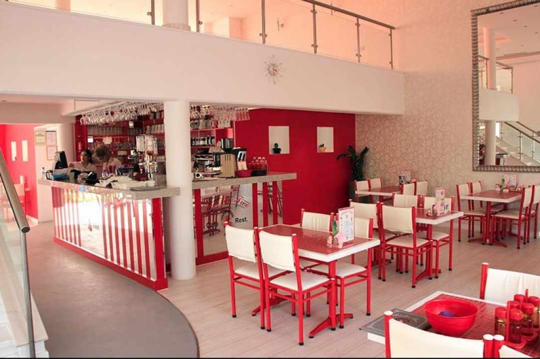 Interview with the owner of Tea For Two in Pafos