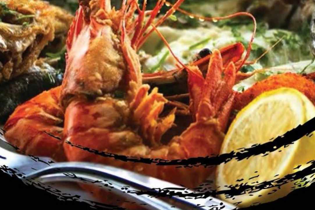 Συνέντευξη με τον ιδιοκτήτη του εστιατoρίου «Ακρογιάλι» στο Μενεού