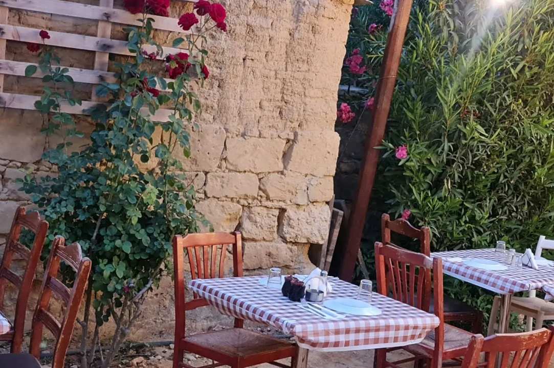 Σαν πας στο Στενορύμι γιορτής καμώματα γεμίζει η μνήμη