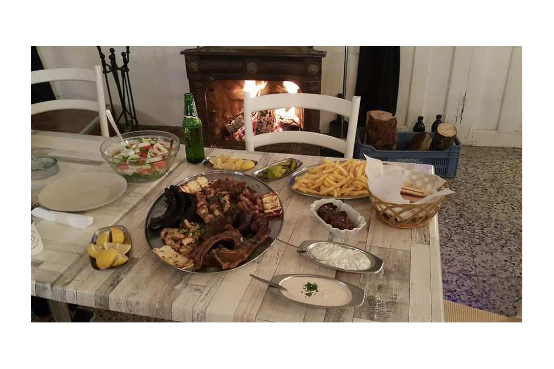 Σαν πας στο Στενορύμι γιορτής καμώματα γεμίζει η μνήμη