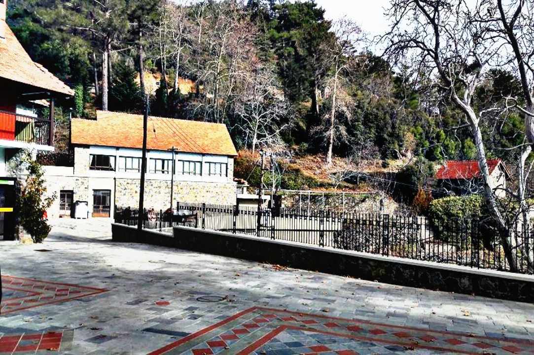 Ιερά Μονή Τροοδίτισσας