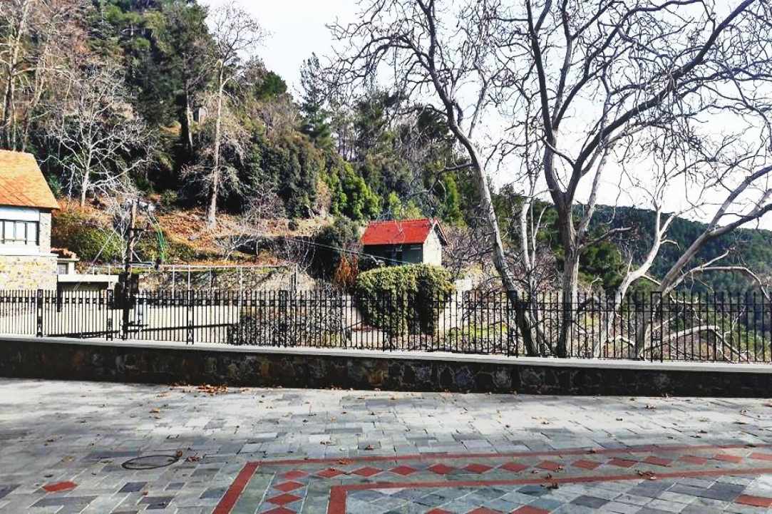 Ιερά Μονή Τροοδίτισσας