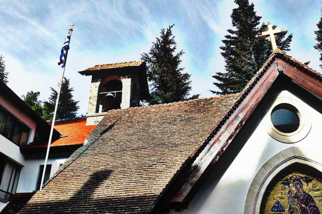 Ιερά Μονή Τροοδίτισσας