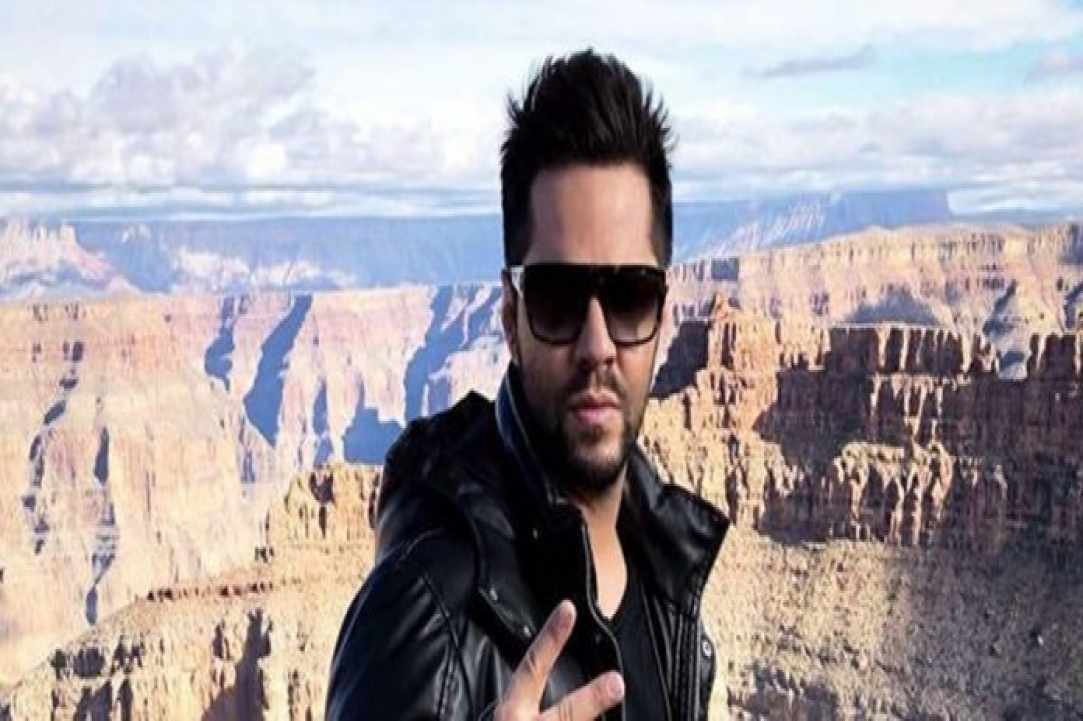 Giorgos Tsalikis Live Summer Tour