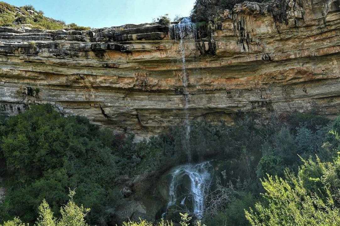 Κρεμαστός Καταρράκτης του Πραστειού-Αυδήμου