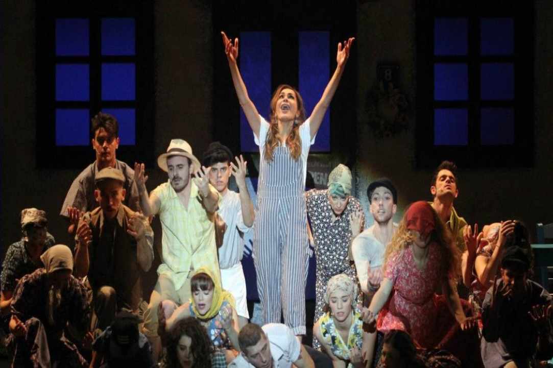 Το “Mamma Mia” με τη Δέσποινα Βανδή έρχεται στην Κύπρο!