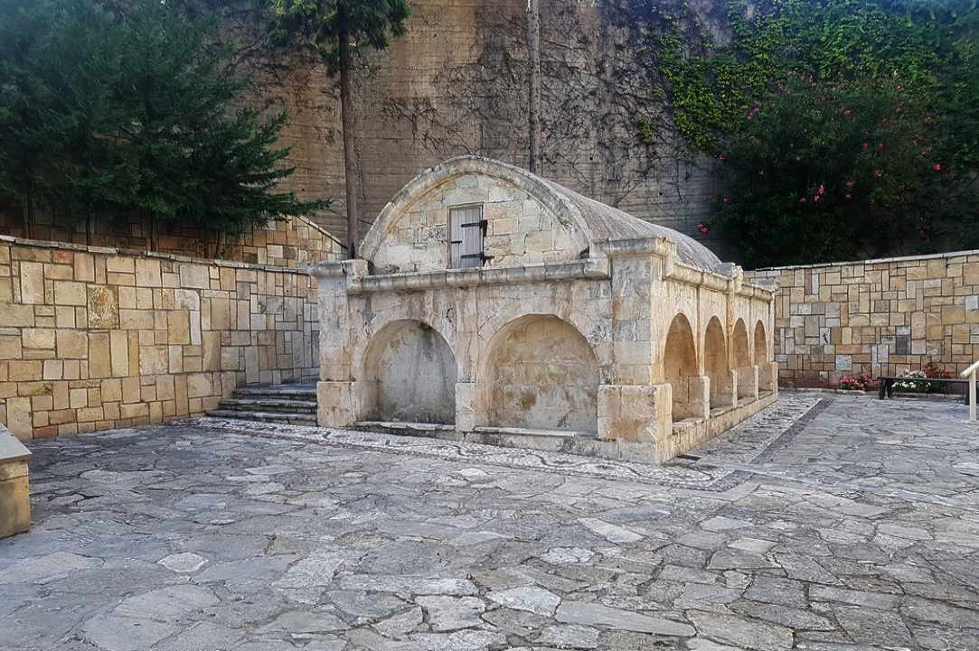 Vrysi ton Pegiotisson (Pegiotisson Fountain)