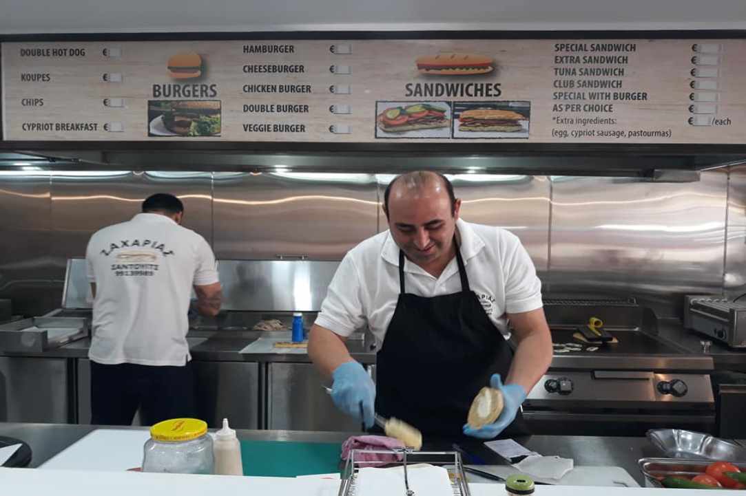 15 Φεβρουαρίου: Τρώμε όλοι Σάντουιτς